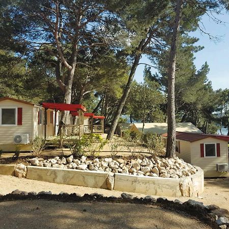 Victoria Mobilehome Camping Village Poljana Mali Lošinj Exterior foto
